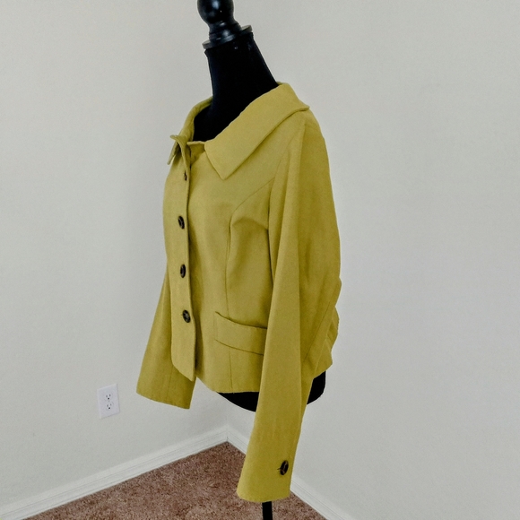 ECCOCI - Light Green Front Closure Blazer - Size 14 - Picture 6 of 9